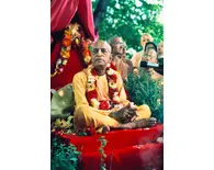 Prabhupada at New Vrindavan Sitting on Vyasasana Outside