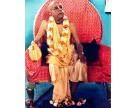 Srila Prabhupada in Bombay, Vyasasana