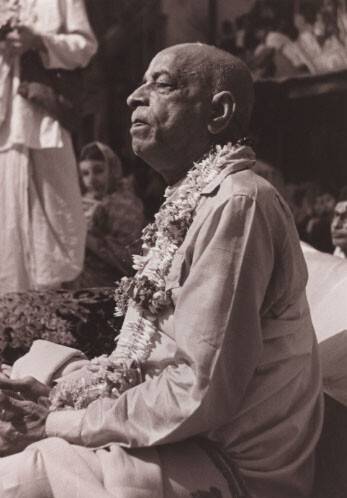 Srila Prabhupada preaching