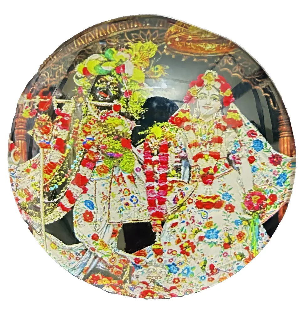 Round Damodar with Mother Yasoda Magnet (2.3\" - 5.3 cm)