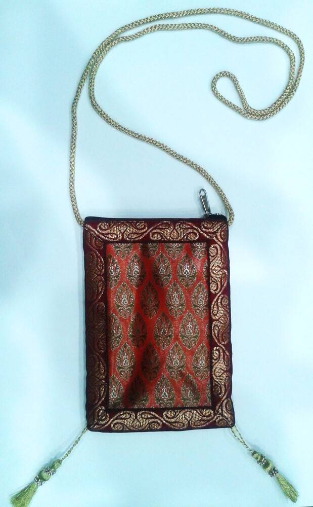 Zip Bag With Traditional Indian Designs (4.3\" x 6.6\")